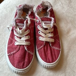 💜 Tommy Bahama comfy Sneakers